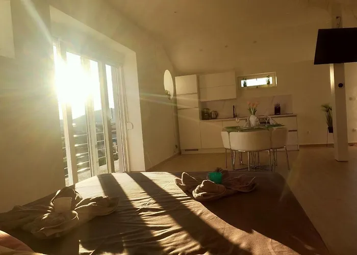 Modernes Mit Eigenem Pool Und Meerblick By Interhome Vakantiehuis Bilice