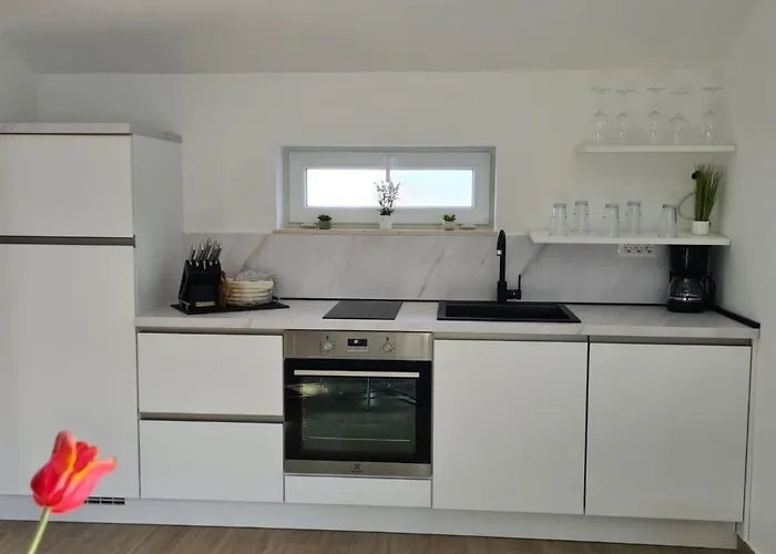 Modernes Mit Eigenem Pool Und Meerblick By Interhome Holiday home *