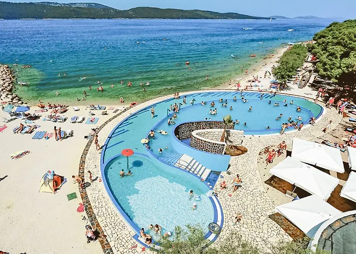 Modernes Mit Eigenem Pool Und Meerblick By Interhome *